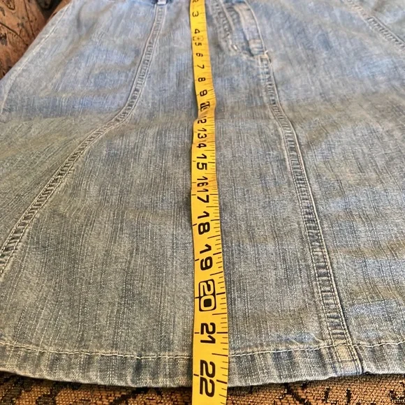 LL Bean Midi Jean Skirt Womens Size 10 Blue Denim Classic 100% Cotton EUC - Picture 7 of 7